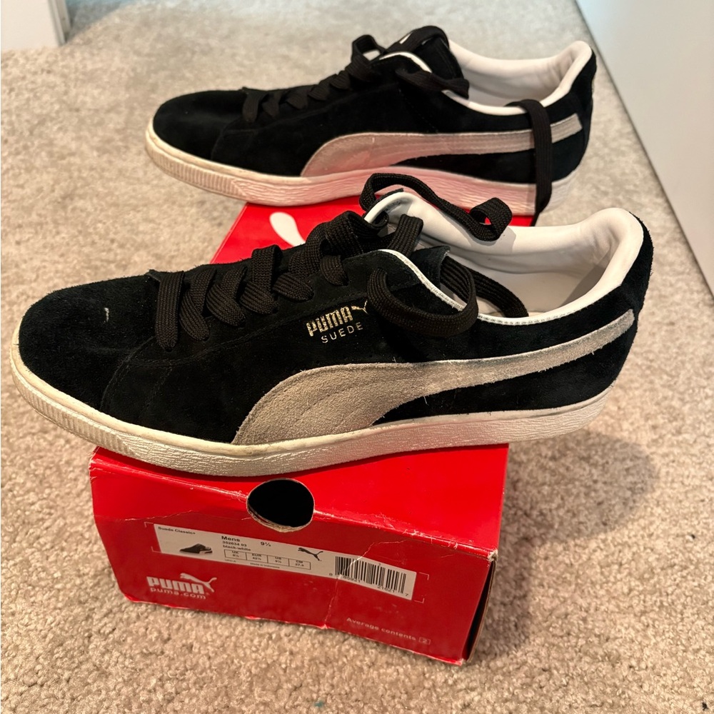 Puma Men's Black Suede Sneakers sz 9.5 - Picture 3 of 5